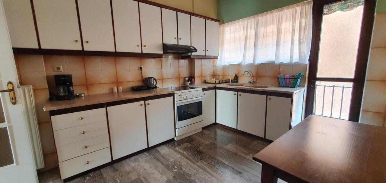 Glyfada-Elliniko Lägenhet Aten Exteriör bild